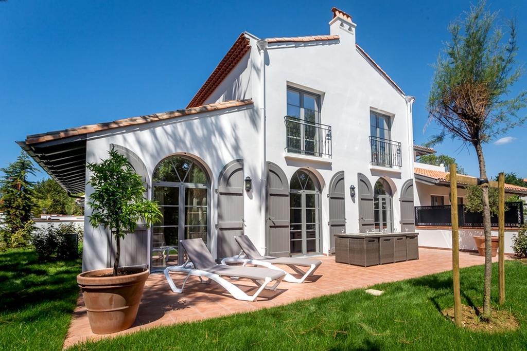 Résidence Prestige Odalys Les Villas Milady Biarritz Extérieur photo